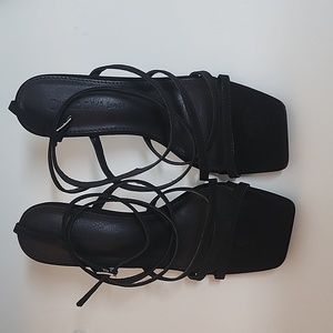 Heels women size 9 criss cross straps